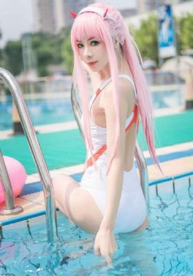 特殊的美发沙龙2_未删减完整版