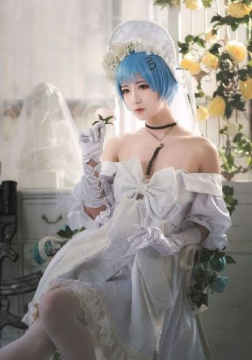 李霸妮的秘密俱乐部_720免费在线播放