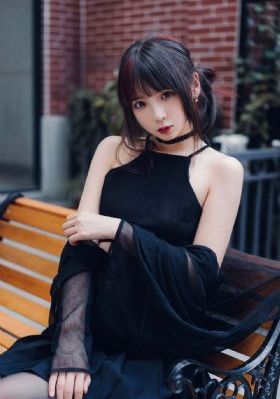 学院中的暂停时间2_剧情片在线观看视频