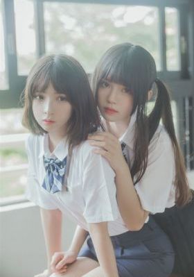 在厨房和女友闺蜜做_BD韩语手机在线观看